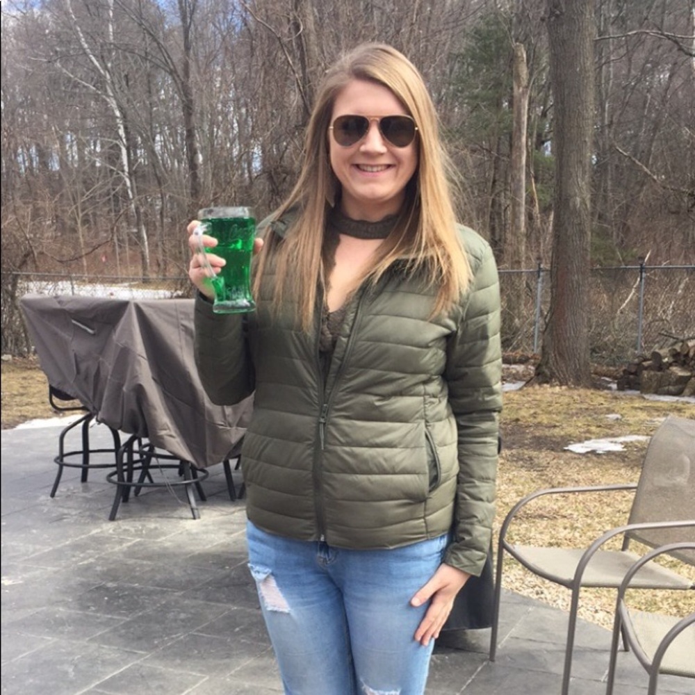 Meet your Posher, Megan